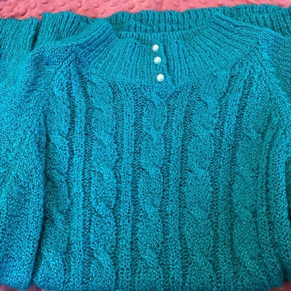 Vintage teal tunic sweater.  Super soft! Size Medium - Picture 1 of 3